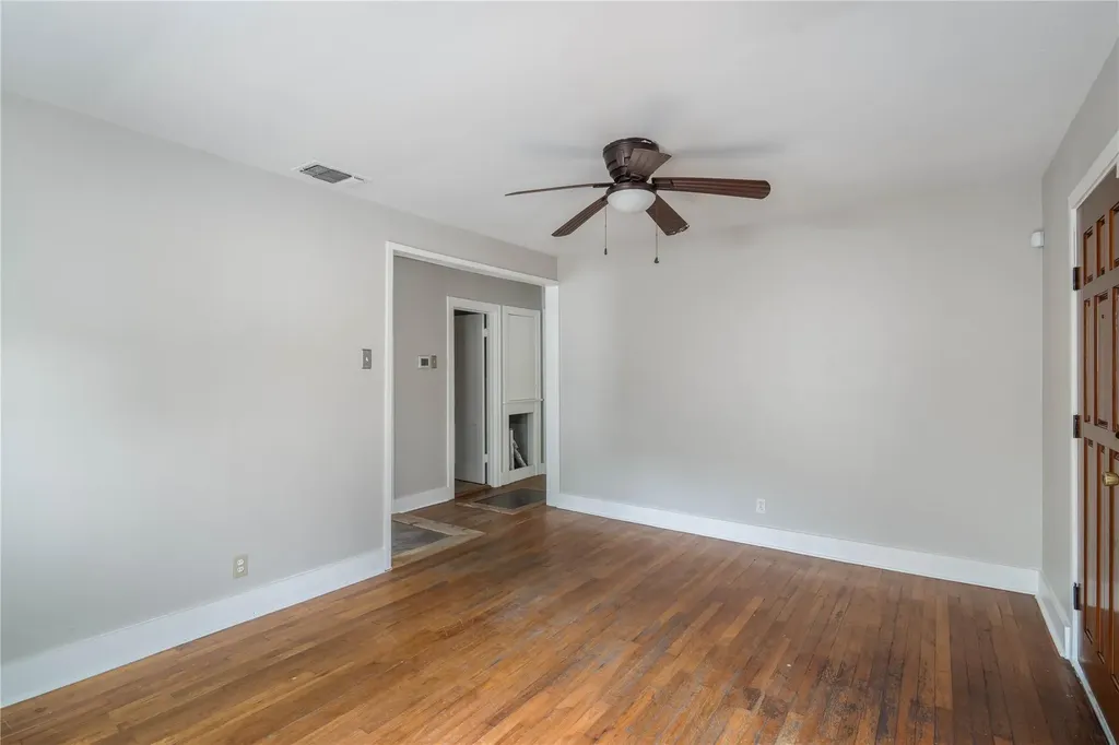 5213 Leralynn Street Austin TX 78751