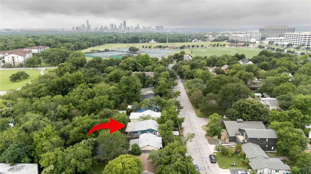 5213 Leralynn Street Austin TX 78751
