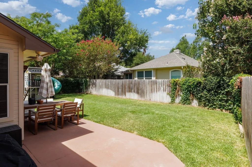 16106 W Dorman Drive Austin TX 78717