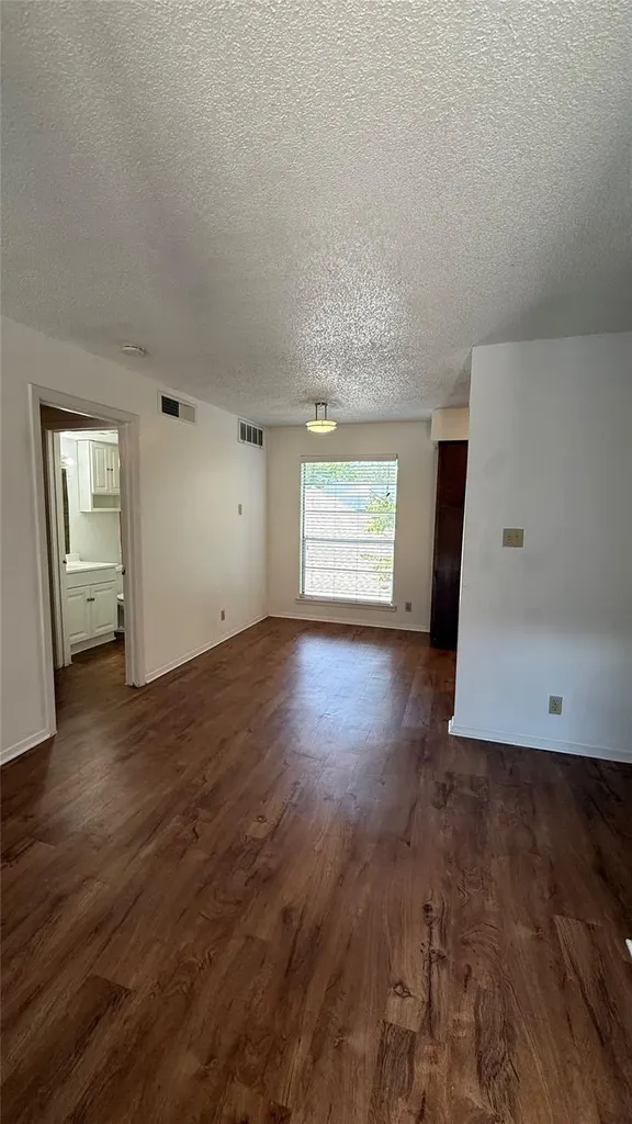 2803 Hemphill Park Austin TX 78705