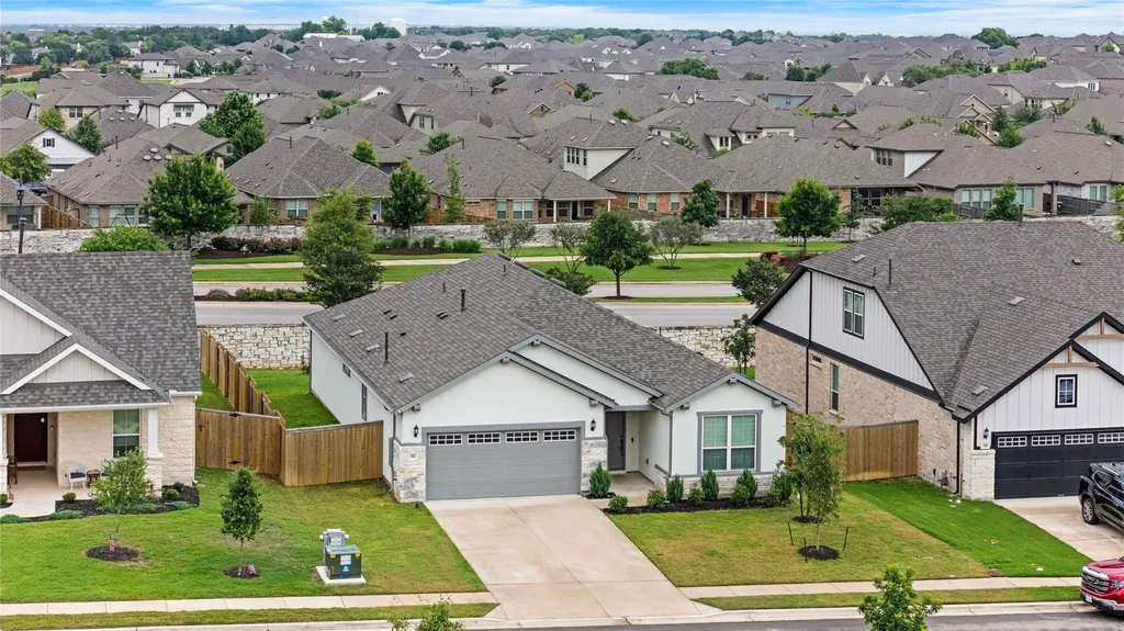 202 Muddy Creek Way Kyle TX 78640