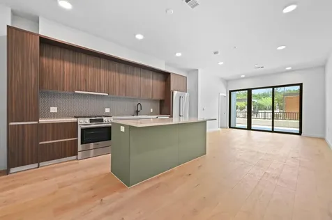 2209 S 1st Street Austin TX 78704
