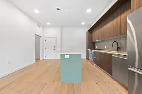 2209 S 1st Street Austin TX 78704