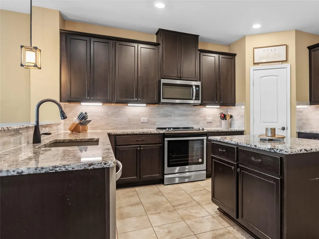 104 Rocroi Drive Georgetown TX 78626