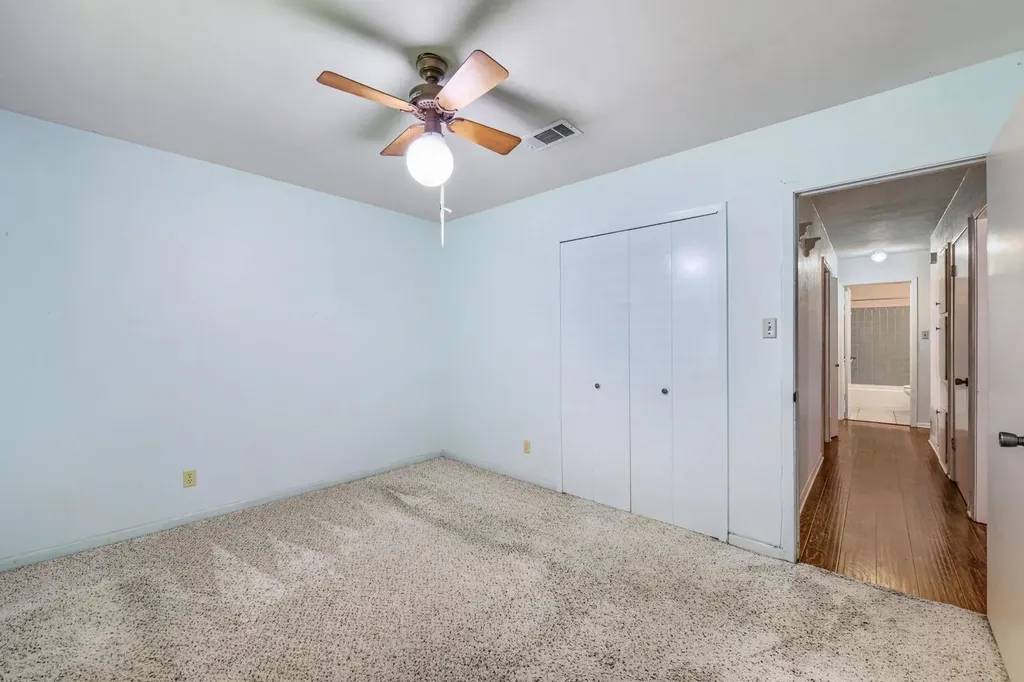 5001 Creekline Drive Austin TX 78745