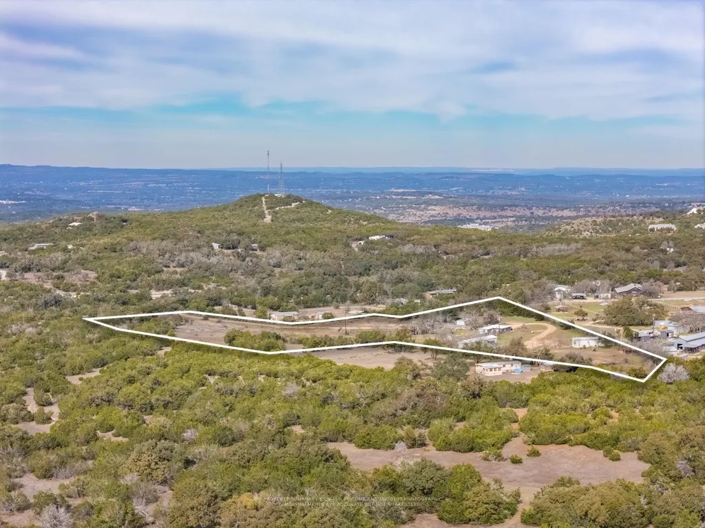 799 Bell Springs Road Dripping Springs TX 78620