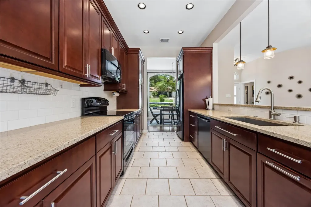 15103 Sun Bird Lane Austin TX 78734