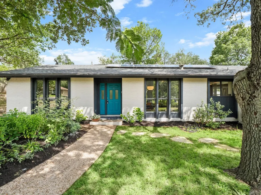 8809 Collingwood Drive Austin TX 78748