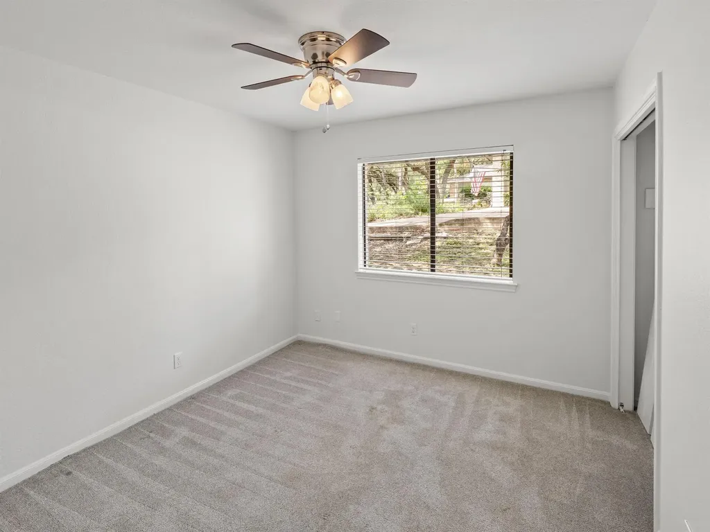 8809 Collingwood Drive Austin TX 78748