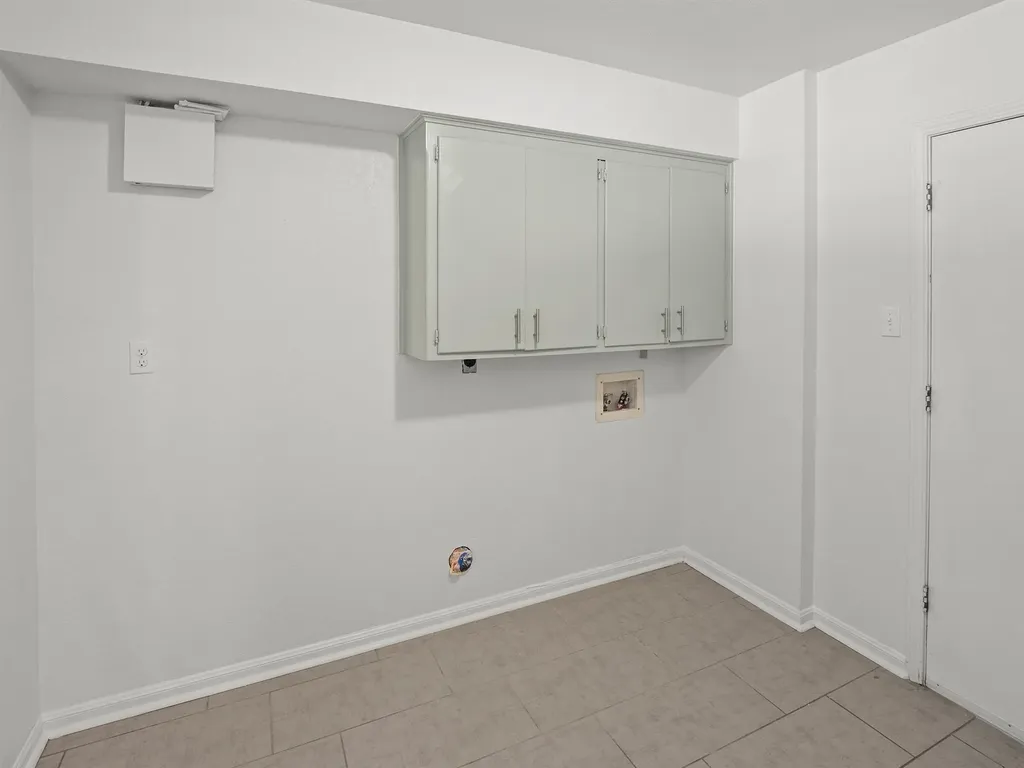 8809 Collingwood Drive Austin TX 78748