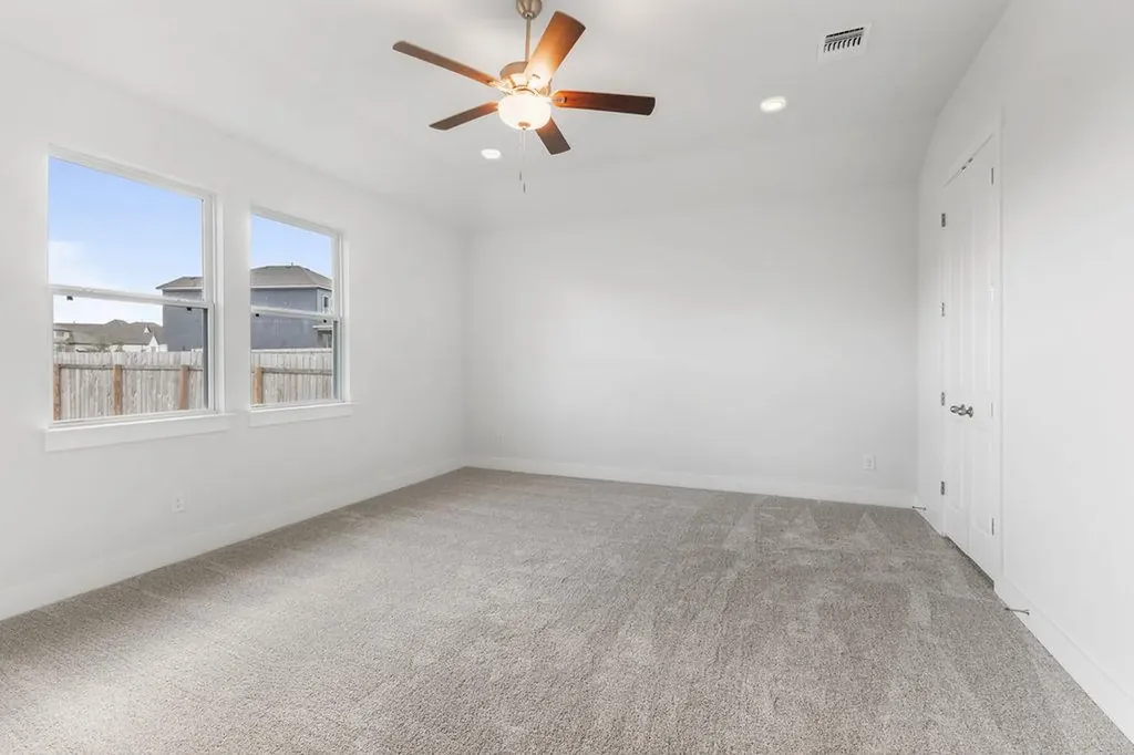 8521 Pine Muhly Drive Lago Vista TX 78645