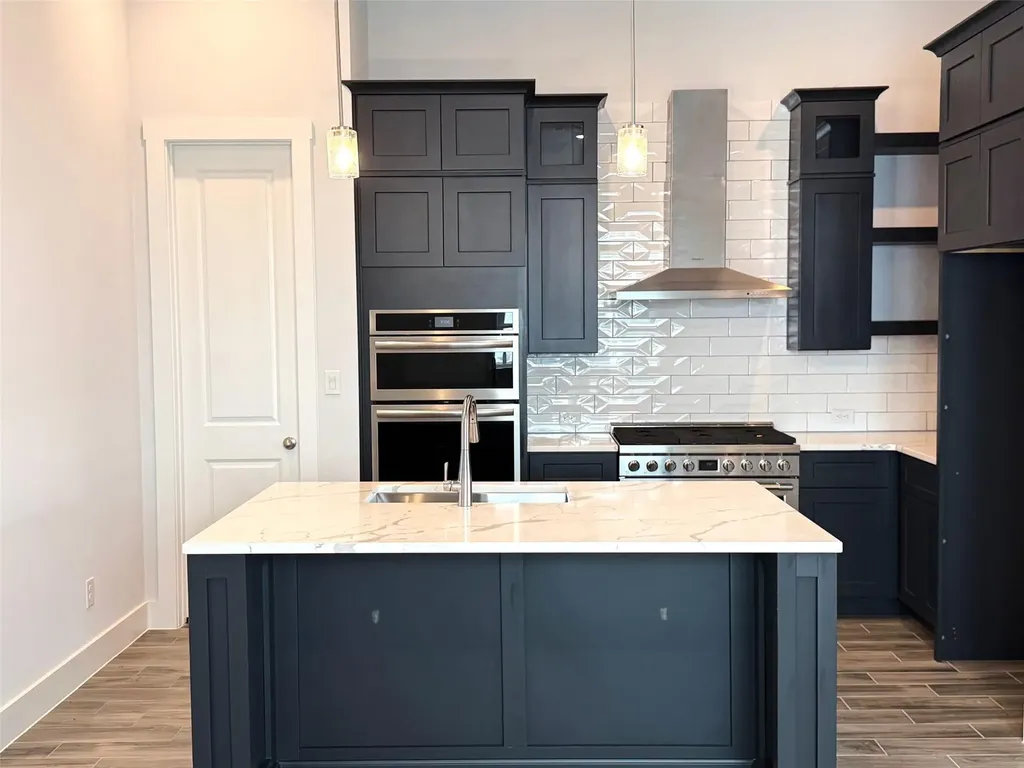 8521 Pine Muhly Drive Lago Vista TX 78645