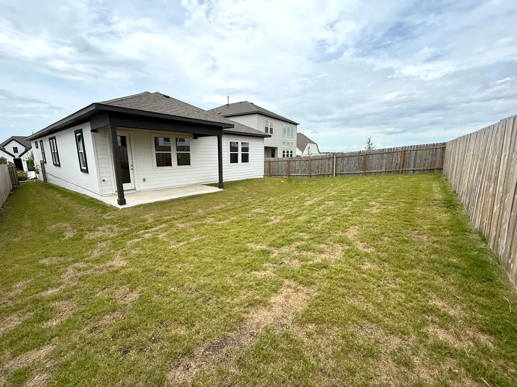 8521 Pine Muhly Drive Lago Vista TX 78645