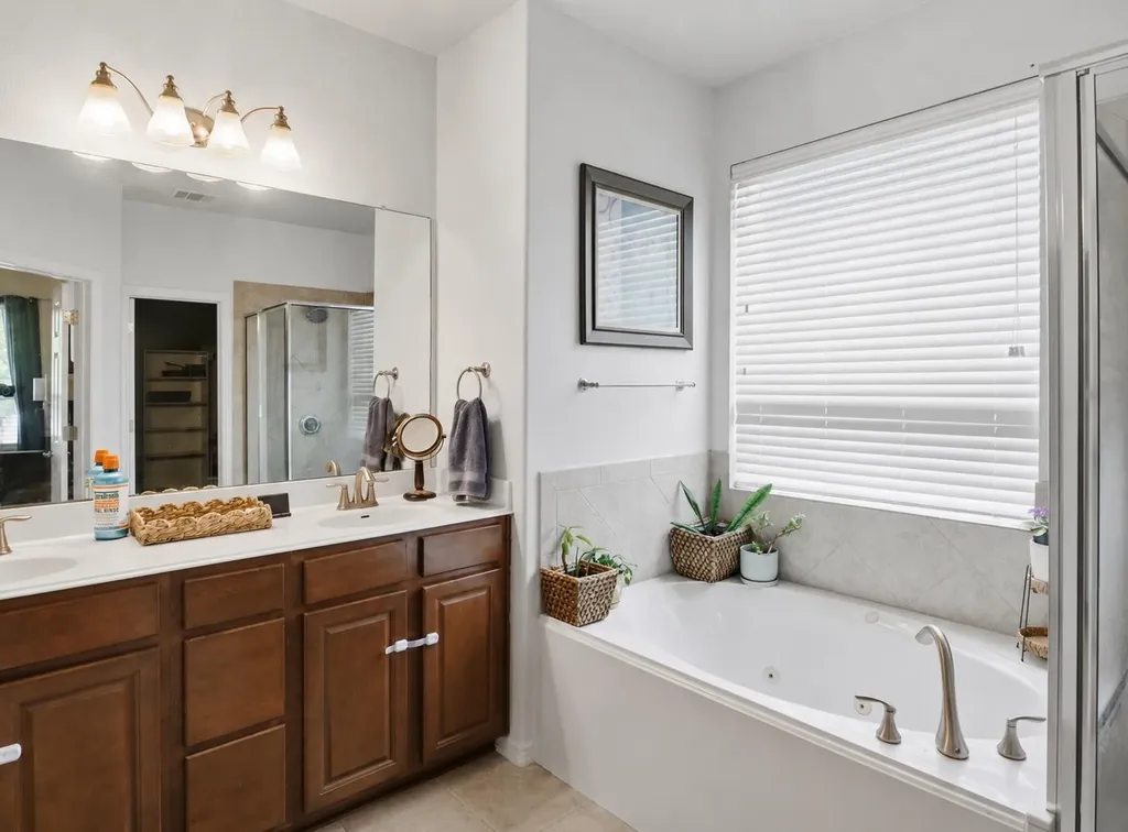459 Sandstone Trail Buda TX 78610