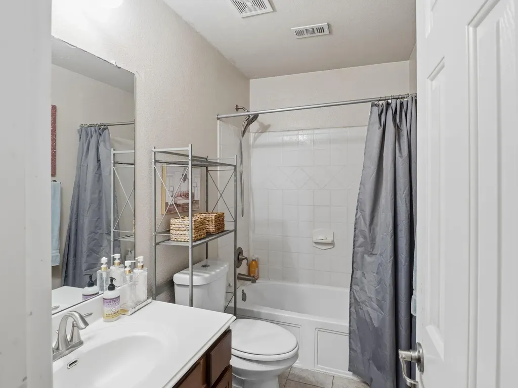 459 Sandstone Trail Buda TX 78610
