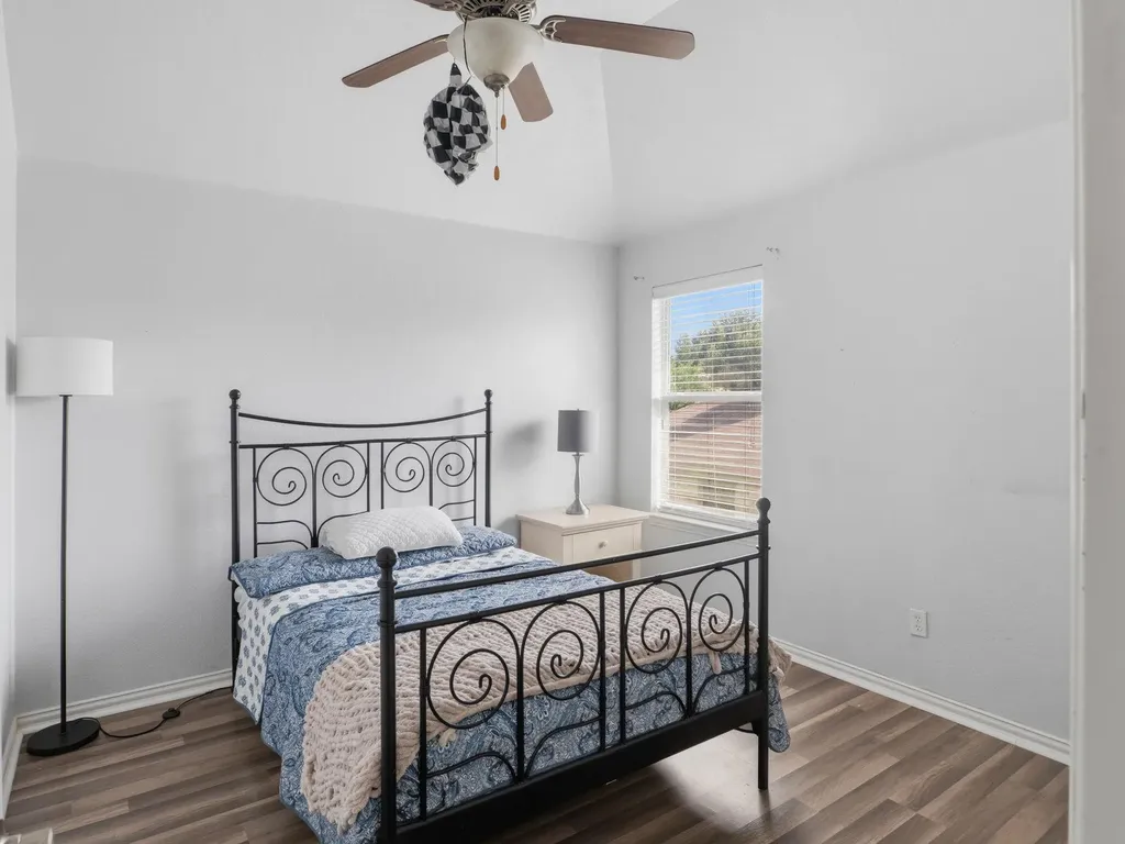 459 Sandstone Trail Buda TX 78610