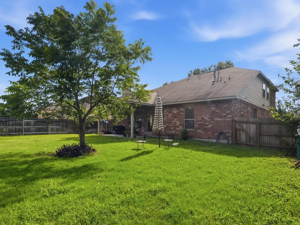 459 Sandstone Trail Buda TX 78610