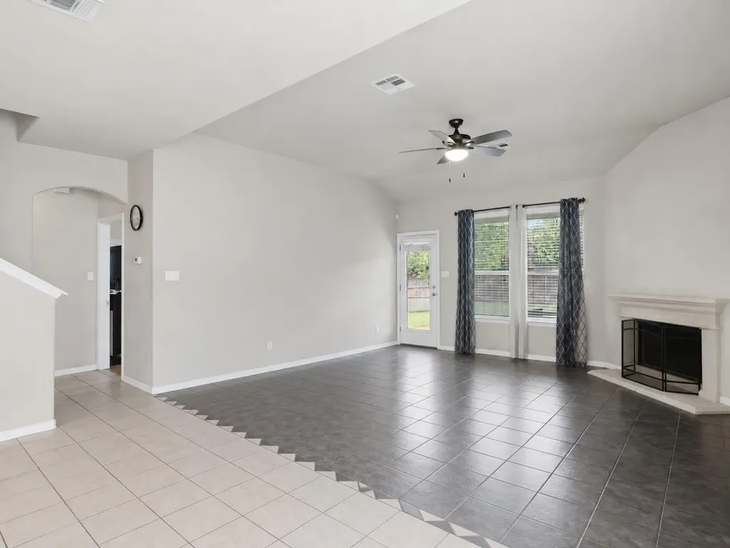 459 Sandstone Trail Buda TX 78610