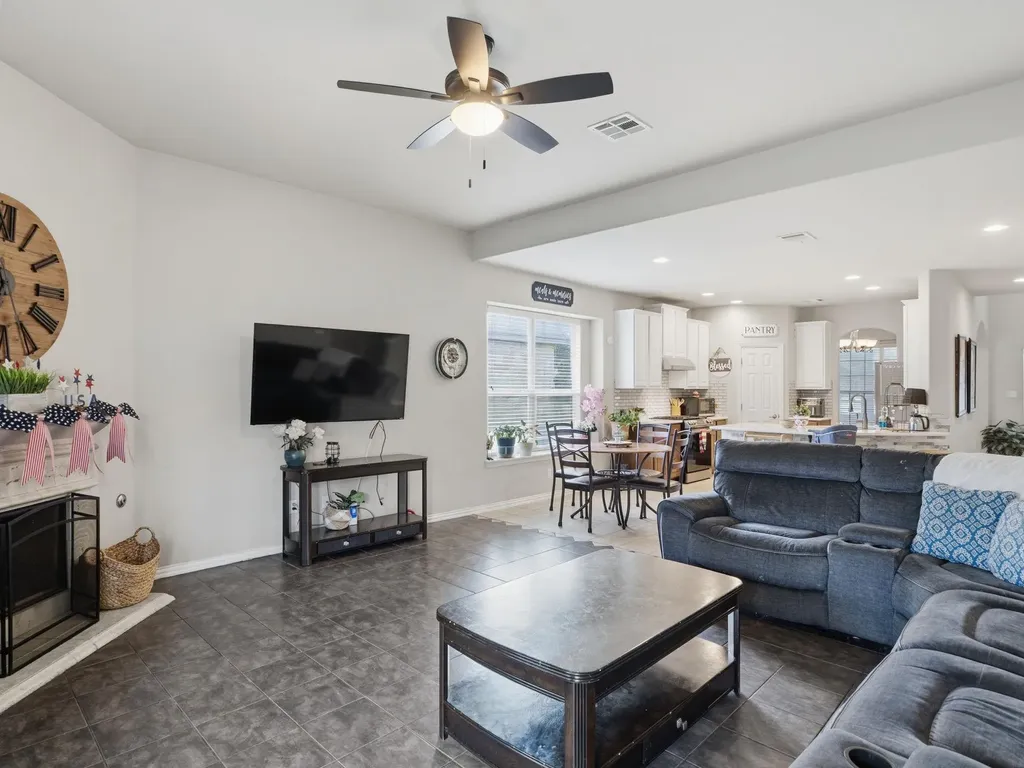 459 Sandstone Trail Buda TX 78610