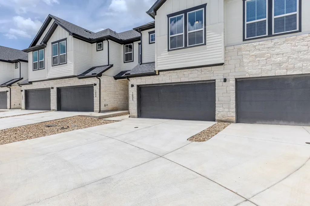 2600 Gattis School Road Round Rock TX 78664