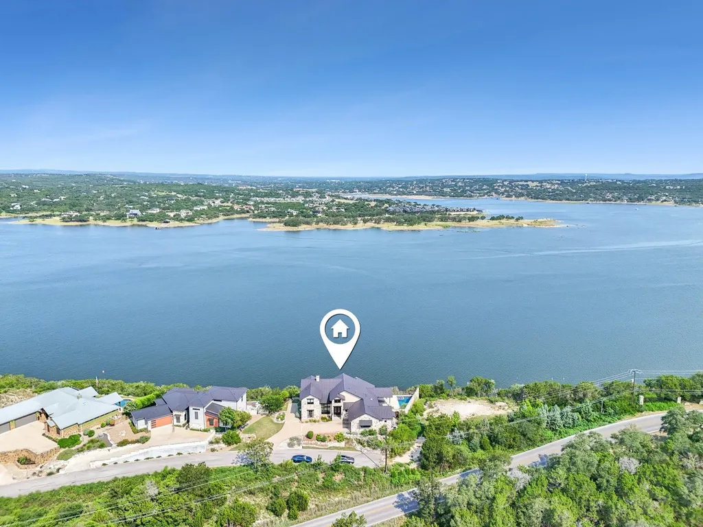 1612 Watercliffe Drive Lago Vista TX 78645