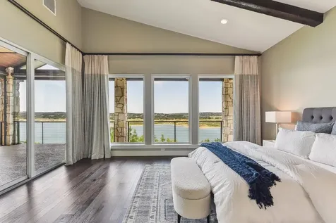 1612 Watercliffe Drive Lago Vista TX 78645