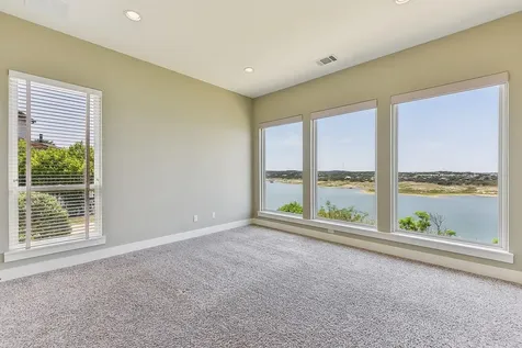 1612 Watercliffe Drive Lago Vista TX 78645