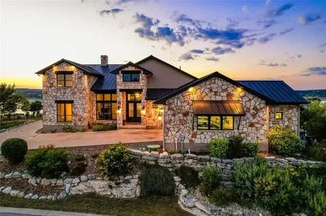 1612 Watercliffe Drive Lago Vista TX 78645
