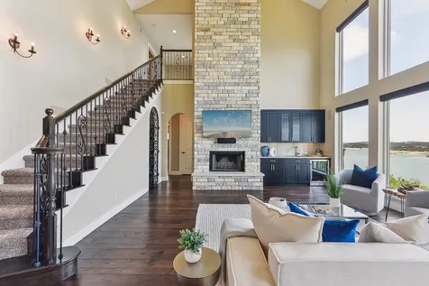 1612 Watercliffe Drive Lago Vista TX 78645