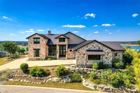 1612 Watercliffe Drive Lago Vista TX 78645