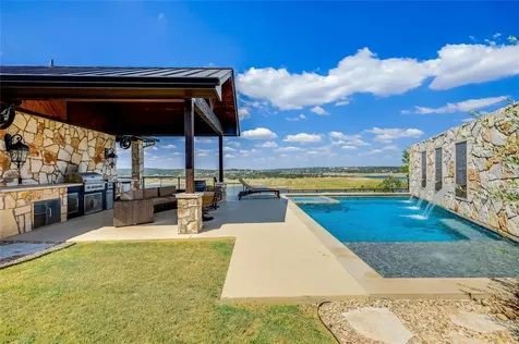 1612 Watercliffe Drive Lago Vista TX 78645