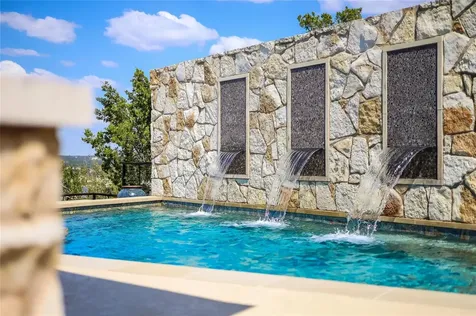1612 Watercliffe Drive Lago Vista TX 78645
