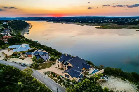 1612 Watercliffe Drive Lago Vista TX 78645