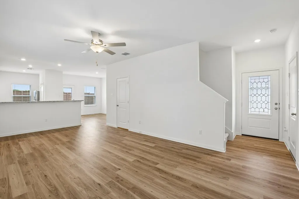 18400 Stellers Sea Street Elgin TX 78621