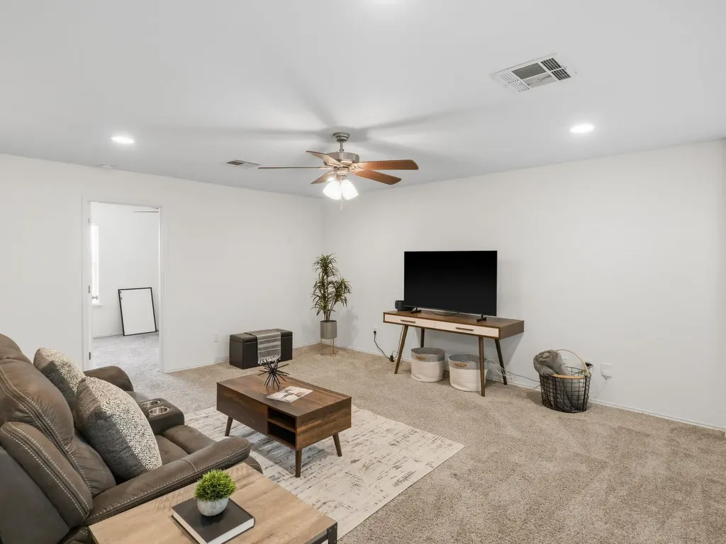 6017 Gaelic Court Austin TX 78754