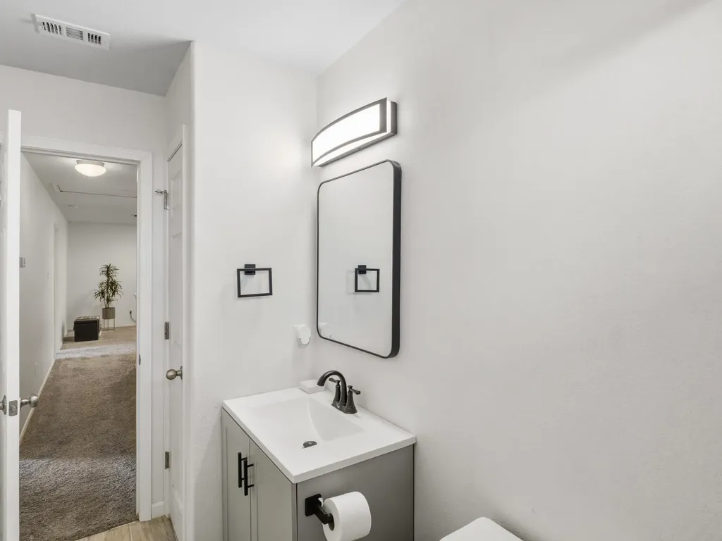 6017 Gaelic Court Austin TX 78754