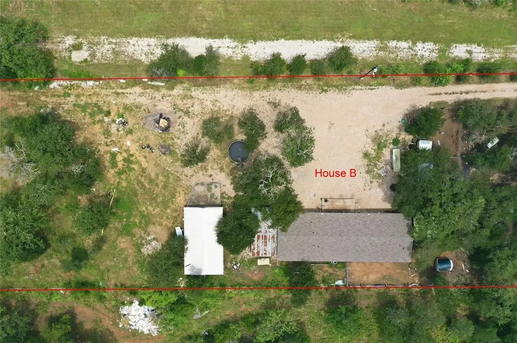 1221 Fm 812 Cedar Creek TX 78612