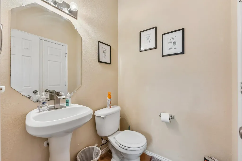 3817 Heron Roost Pass Pflugerville TX 78660