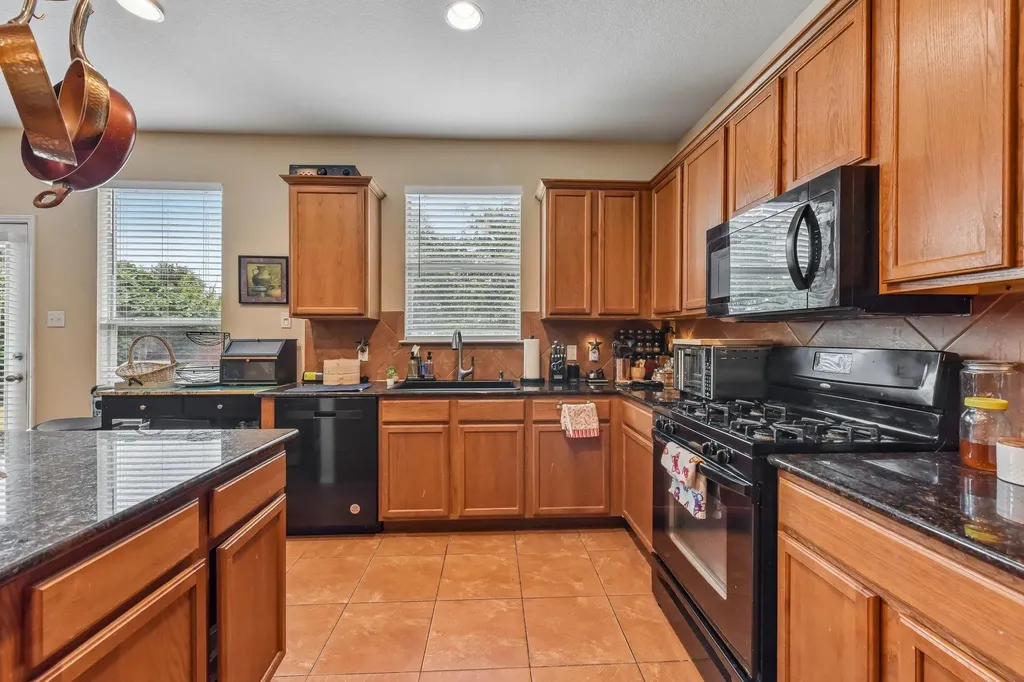 3817 Heron Roost Pass Pflugerville TX 78660