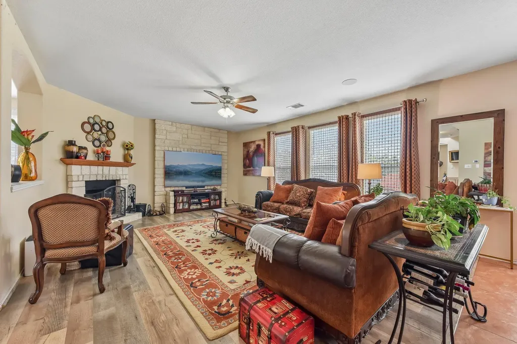 3817 Heron Roost Pass Pflugerville TX 78660