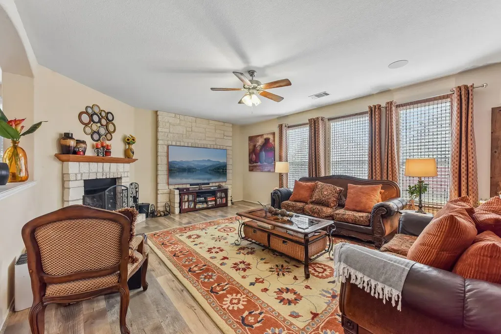 3817 Heron Roost Pass Pflugerville TX 78660