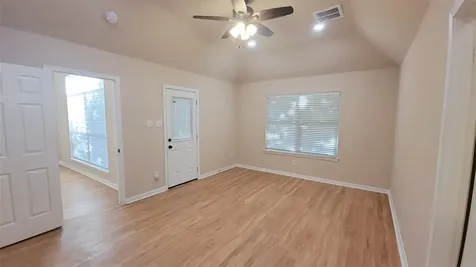 1248 Lacey Oak Loop Round Rock TX 78681