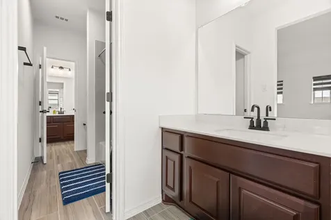 372 Hollister Drive Liberty Hill TX 78642