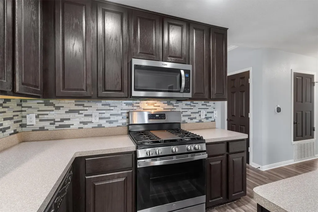 5036 Lexington Meadow Lane Del Valle TX 78617