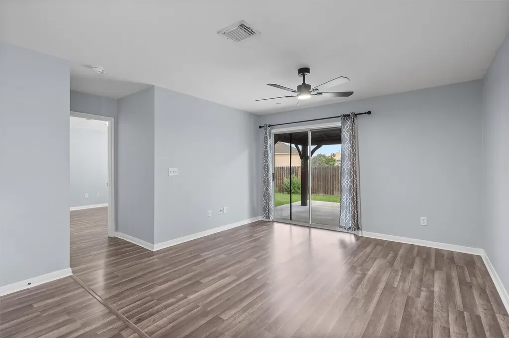 5036 Lexington Meadow Lane Del Valle TX 78617