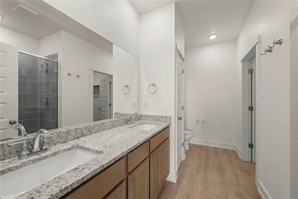 544 Gus Loop Georgetown TX 78626