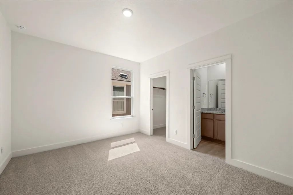 544 Gus Loop Georgetown TX 78626