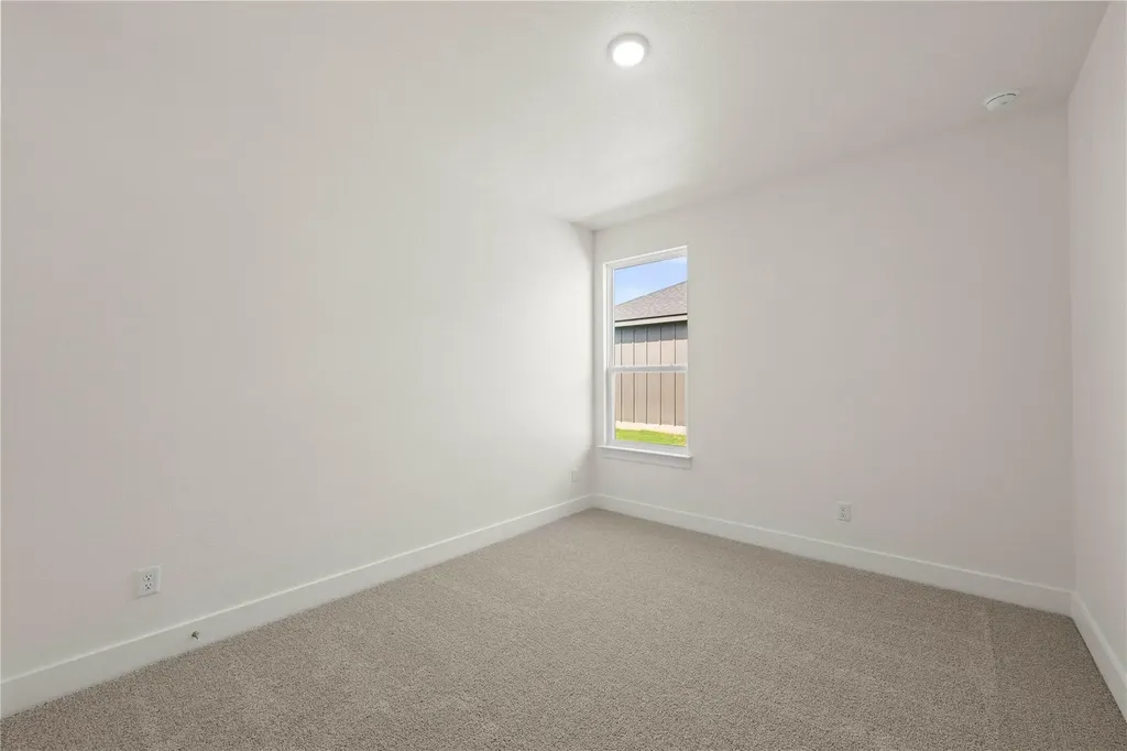 544 Gus Loop Georgetown TX 78626