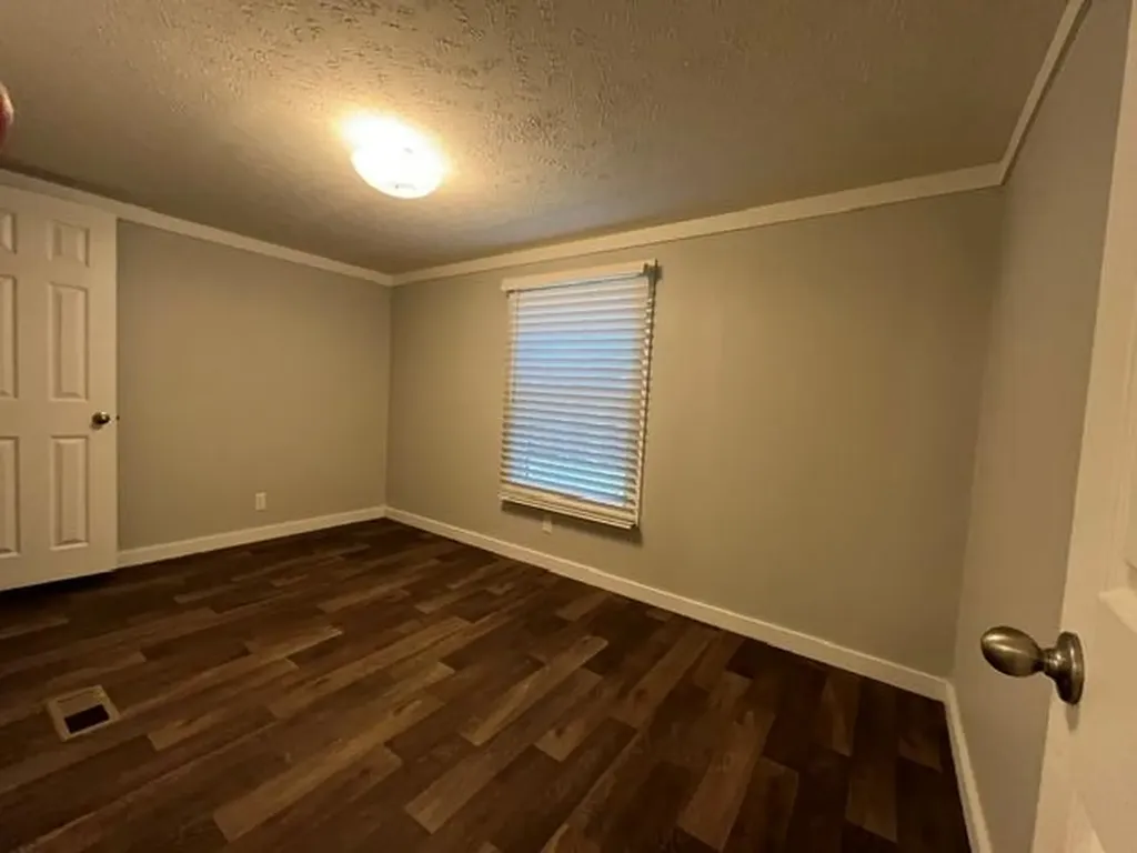 121 Sunflower Road Dale TX 78616