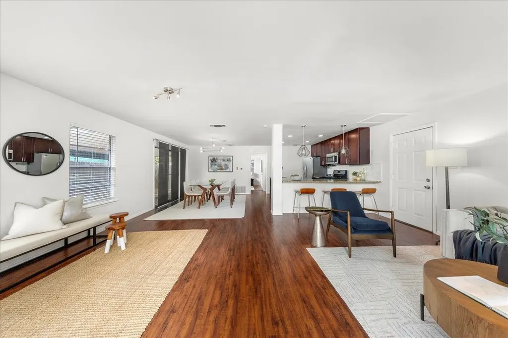 5108 Emerald Forest Drive Austin TX 78745